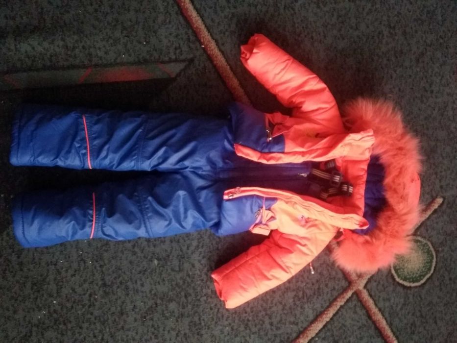 Зимний комбинезон на девочку