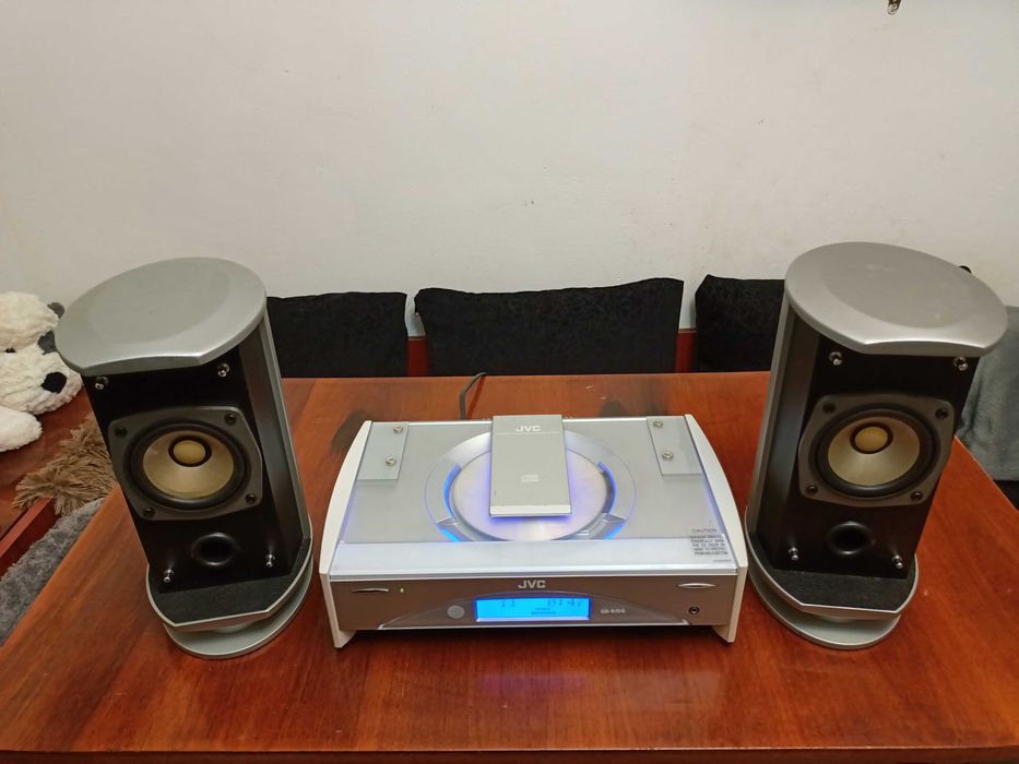 Minisistem JVC, CD Player, boxe