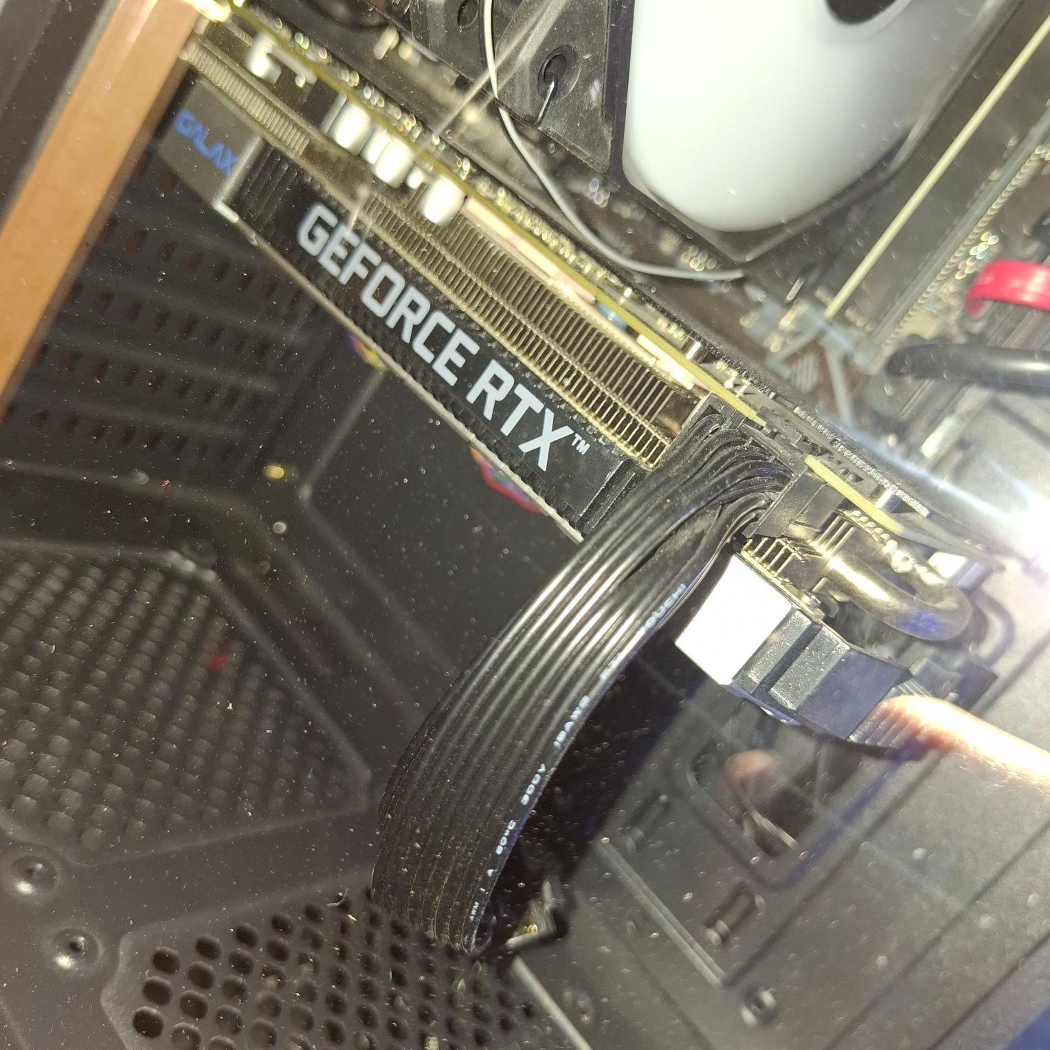 Продам RTX 2060 Super