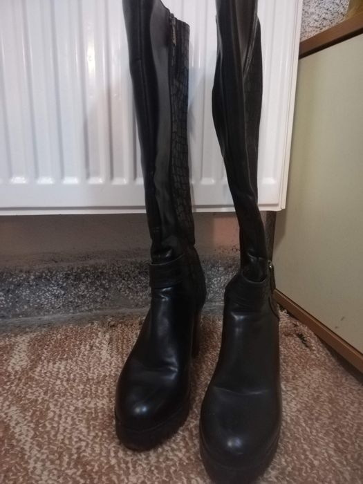 Ботуши и боти номер 37