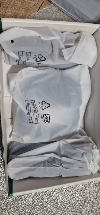 Ugreen USB 3.0 2-in-4 Switch 2x USB-A in, 3x USB-A + 1x USB-C out - Ne