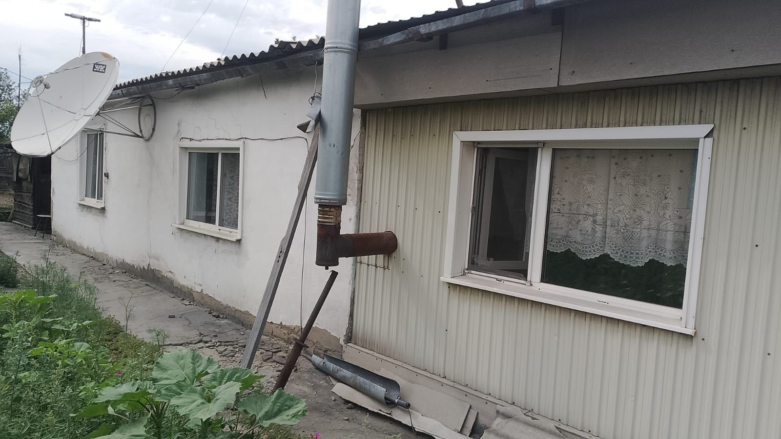 Продается уютный , теплый дом !  В городе Семей