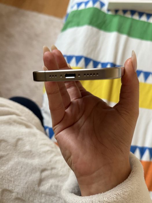Iphone 15 pro 256GB Natural titanium