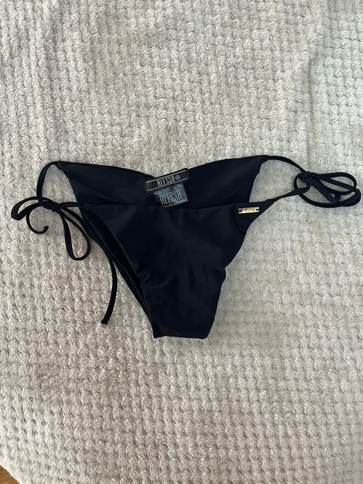 Нов бански Alessa