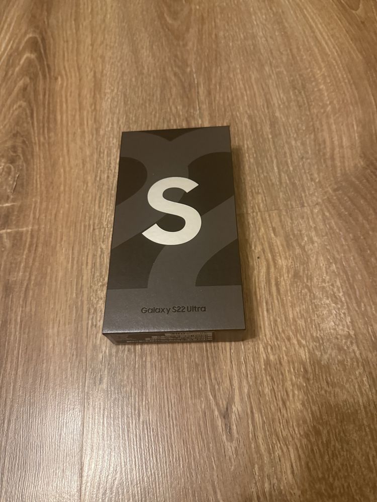 Samsung Galaxy S22 Ultra 256GB,12GB RAM stare impecabilă