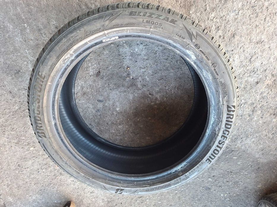 225/45 R19 Bridgestone DOT23