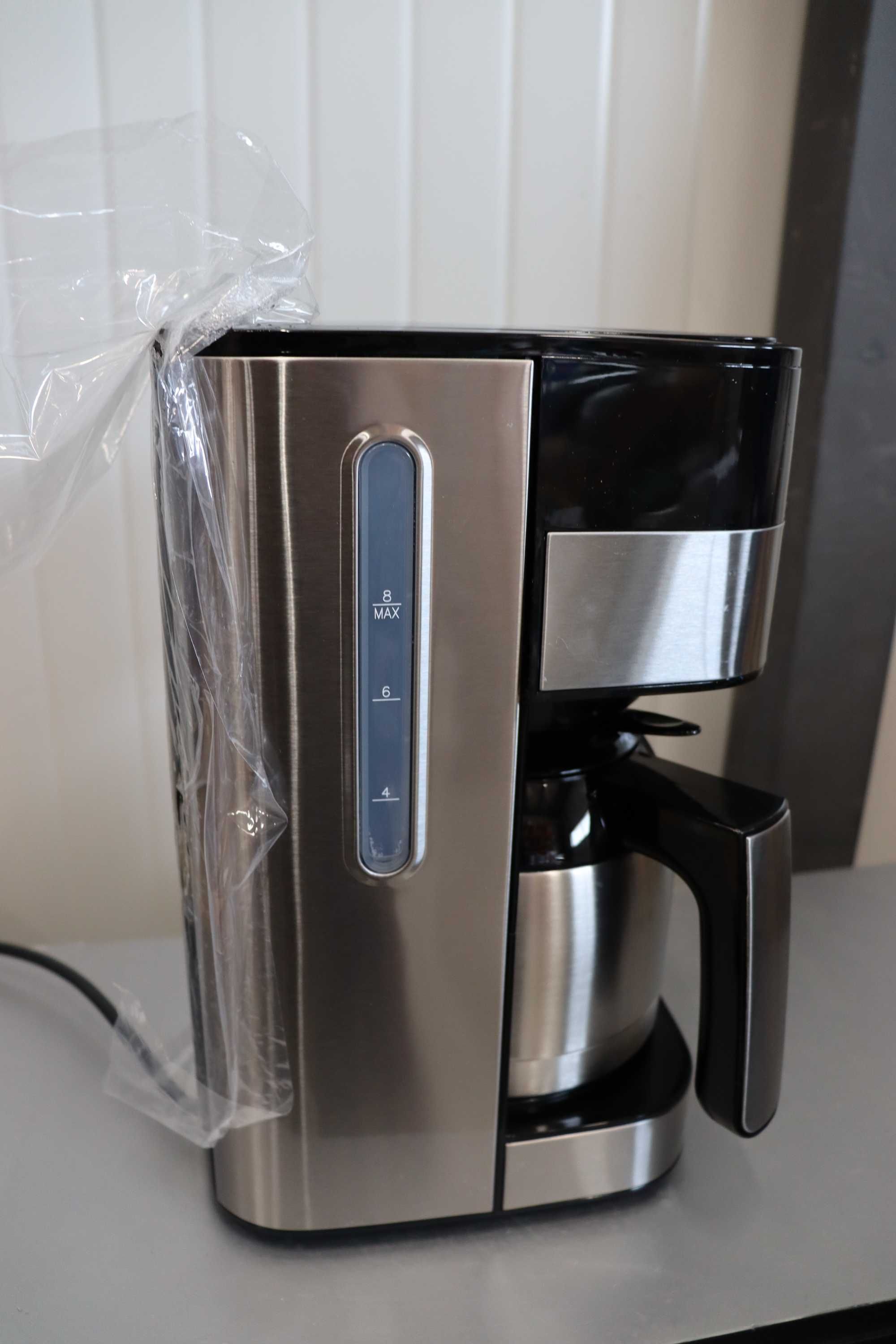 Шварц Кафе машина MEDION с термос и таймер 8-10 чаши, 1,2L, 900W