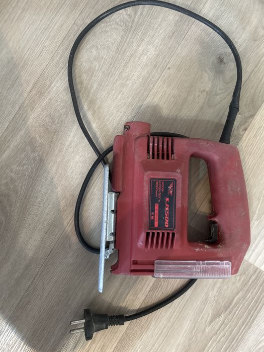 Продам электролобзик