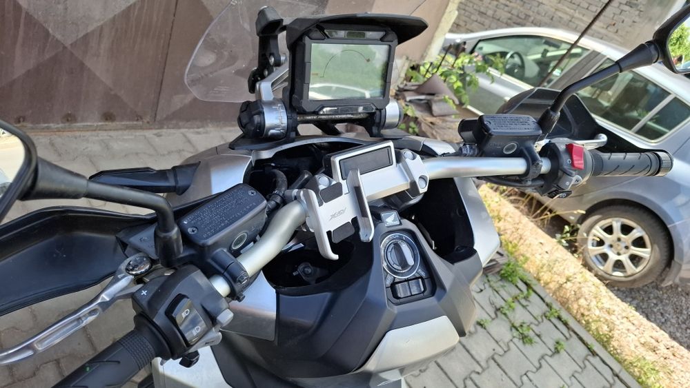 Honda X-adv 750 Automatic