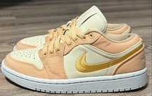 Jordan 1 Low Celestial Gold… marime 35,5