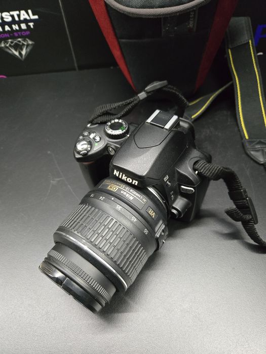 Nikon D60 / 18-55 VR