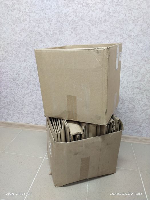 Продам коробки. Размер 35х35х30 см. Расчитаны под 20 кг.