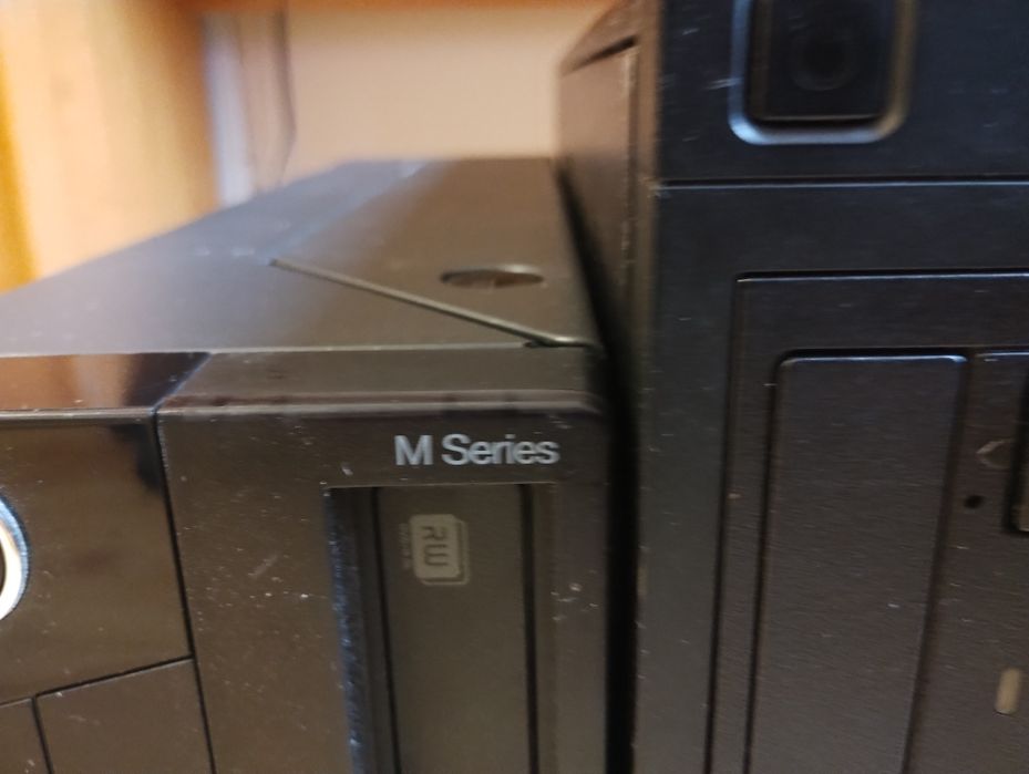 Vând pc office i3