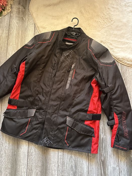 Яке за мотор FASTWAY
