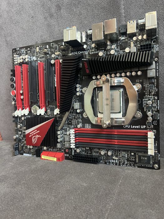 Продаю комлект - ASUS ROG Crosshair IV Formula + AMD Phenom II X6