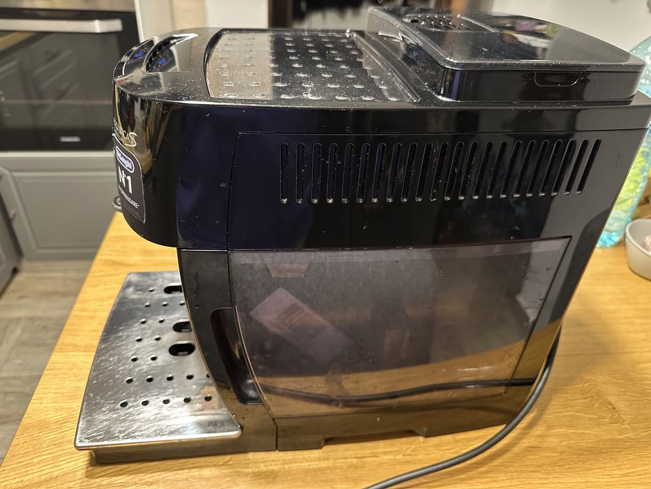 Espressor DELONGHI ECAM 22.360.B, 1.8 l, 1450 W, negru