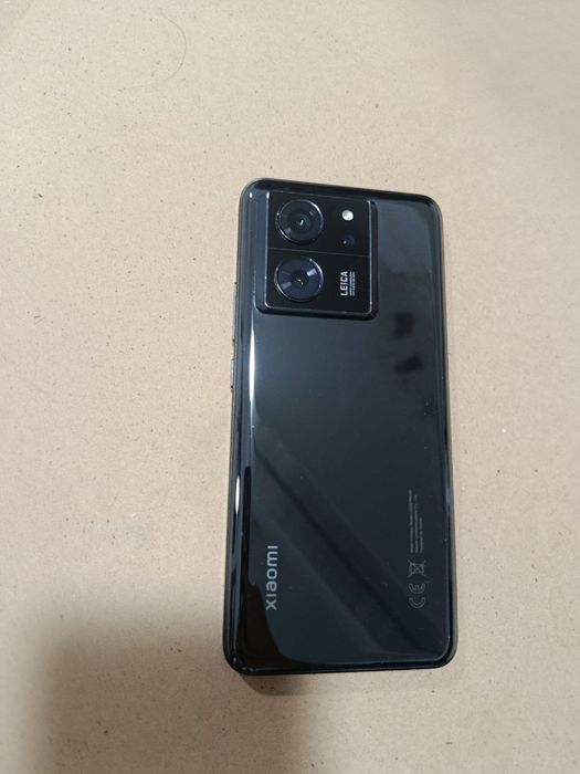 Xiaomi 13 T    256/12    IDEAL