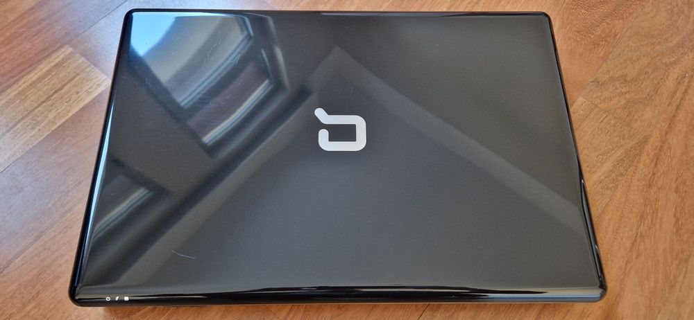 Лаптоп Compaq Presario CQ61