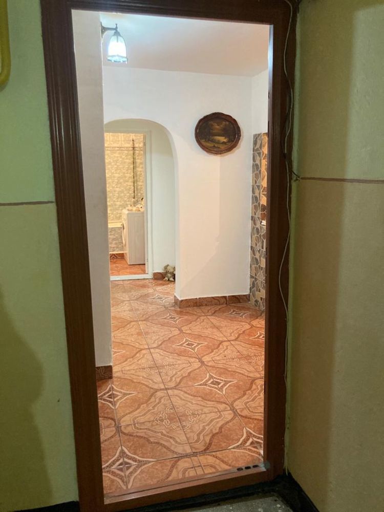 Vand apartament 2 camere Calarasi Orizont decomandat