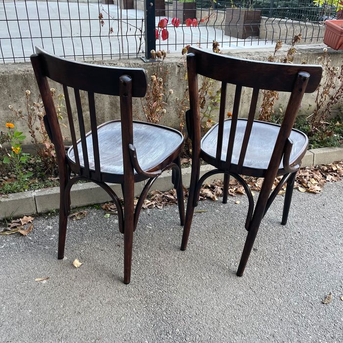 Два антични стола Столове от стара печатница 2 броя