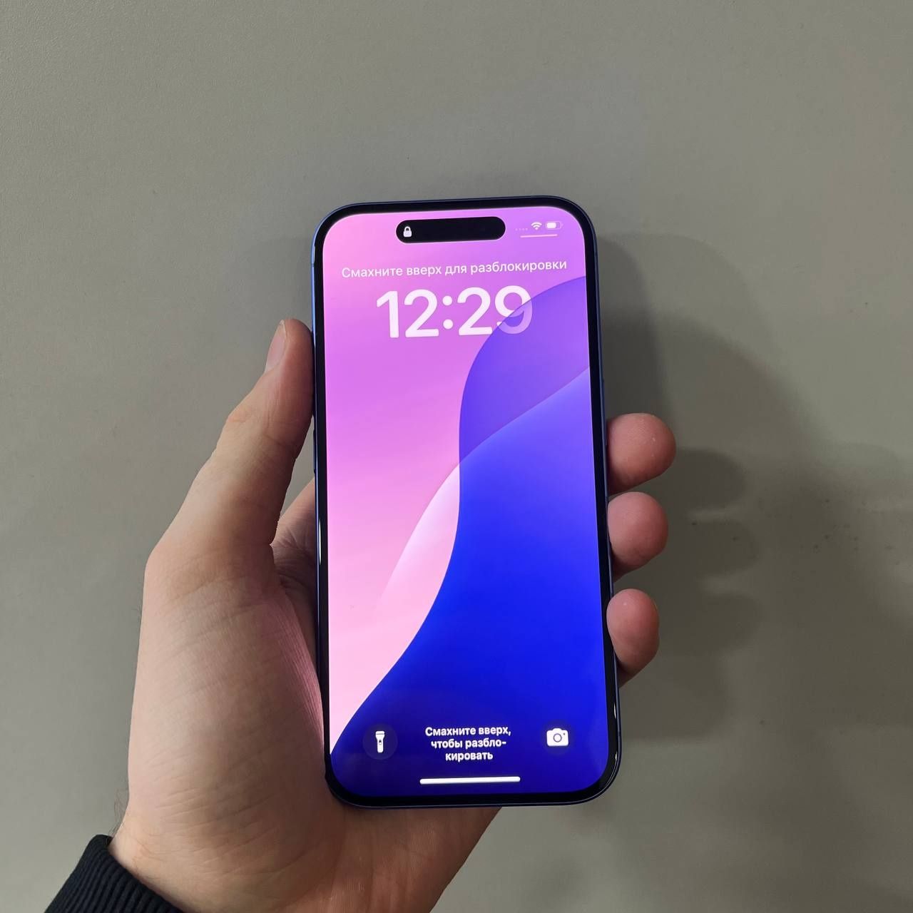 iPhone 16 128 ultramarine , торг уместен