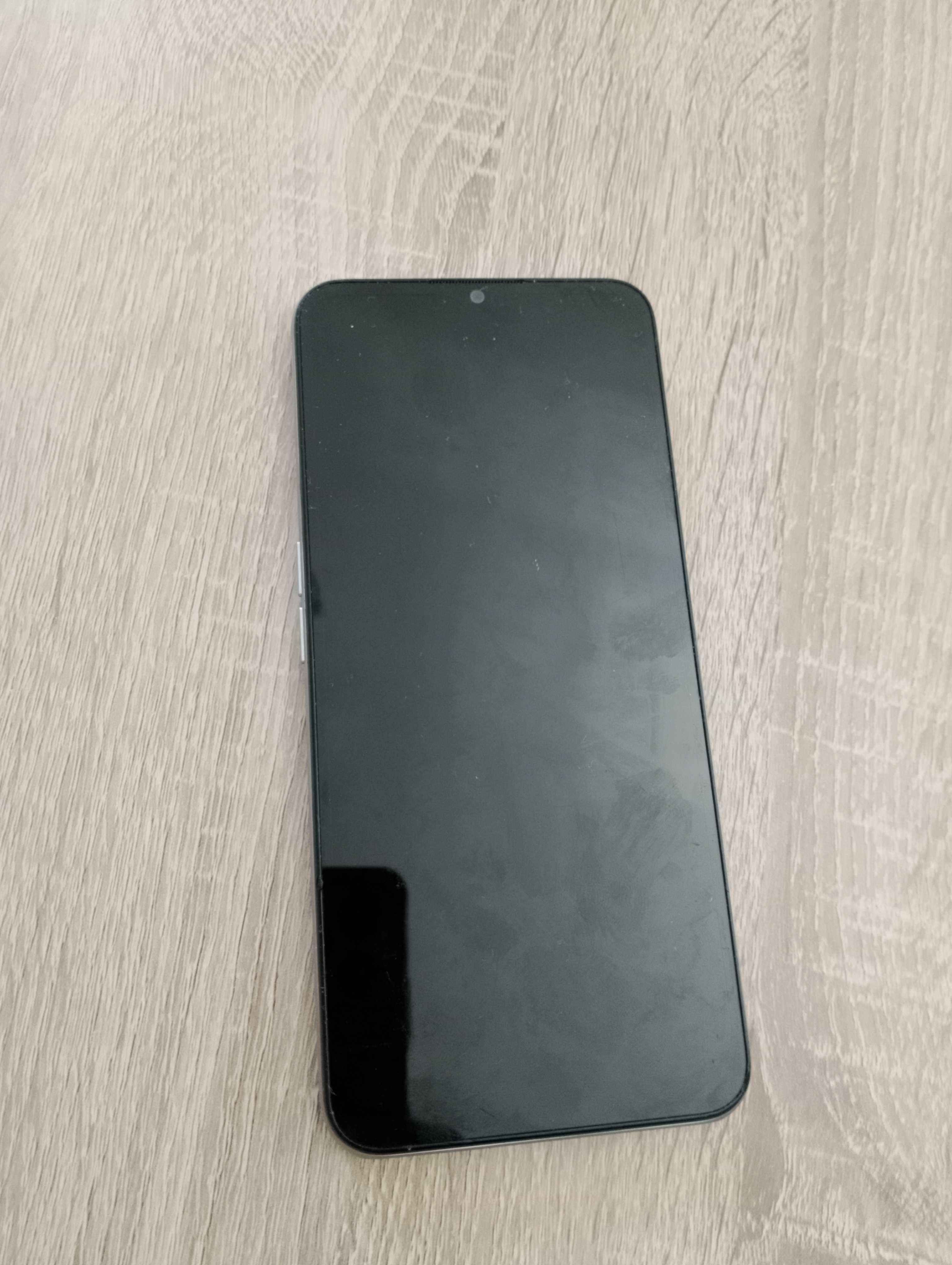 Продавам Realme c31