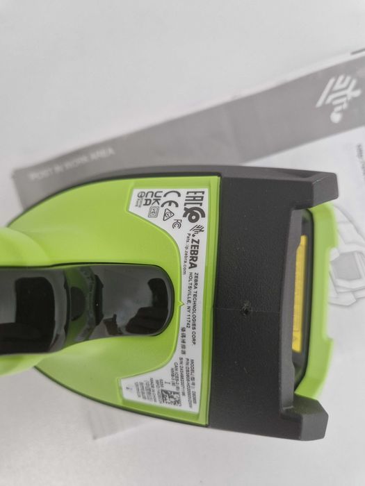 Zebra DS3608-HD Handheld bar code reader 1D/2D Laser Black, Green