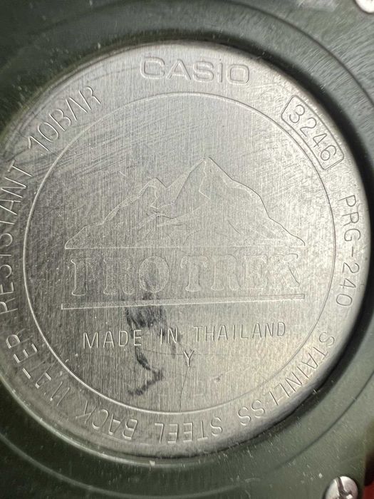 Ceas Casio Pro Trek PRG-240 alimentare solara,busola,barometru,busola