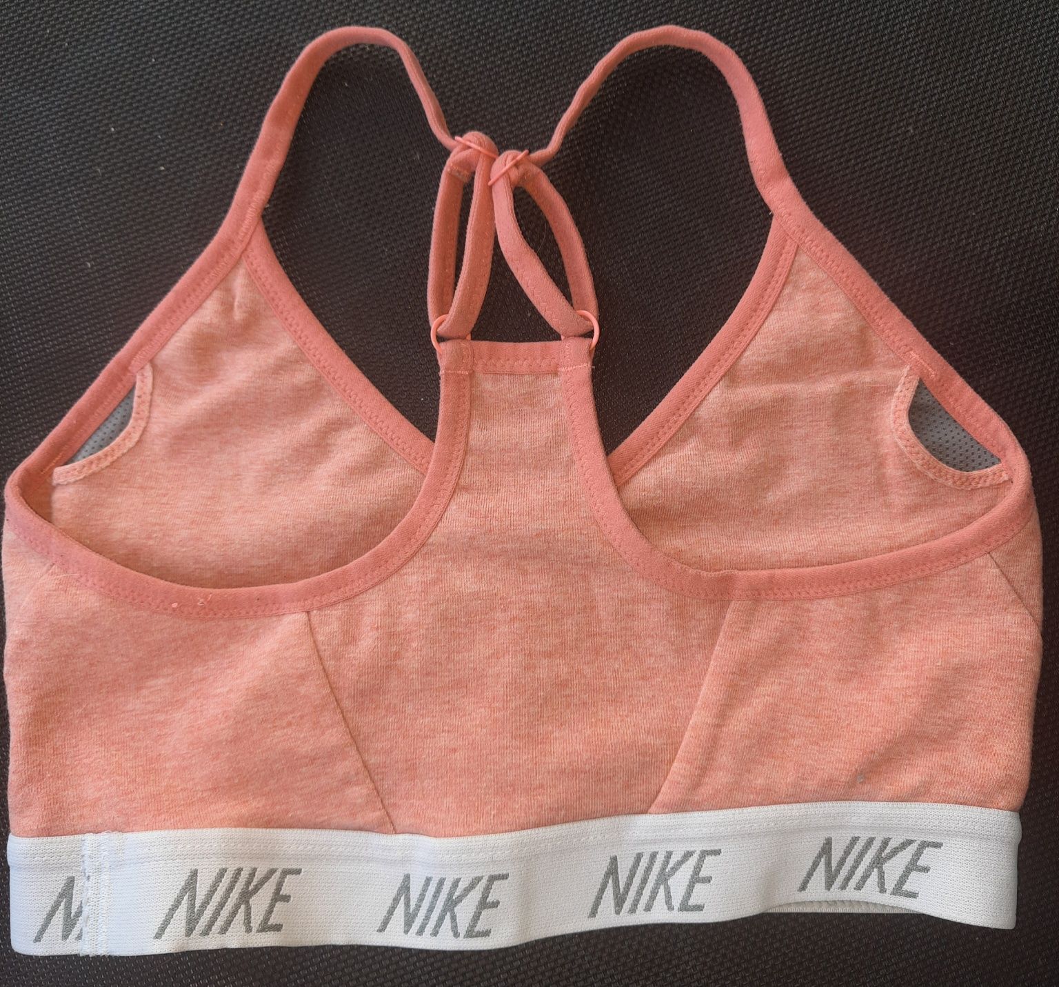 Дамско бюстие Nike, s