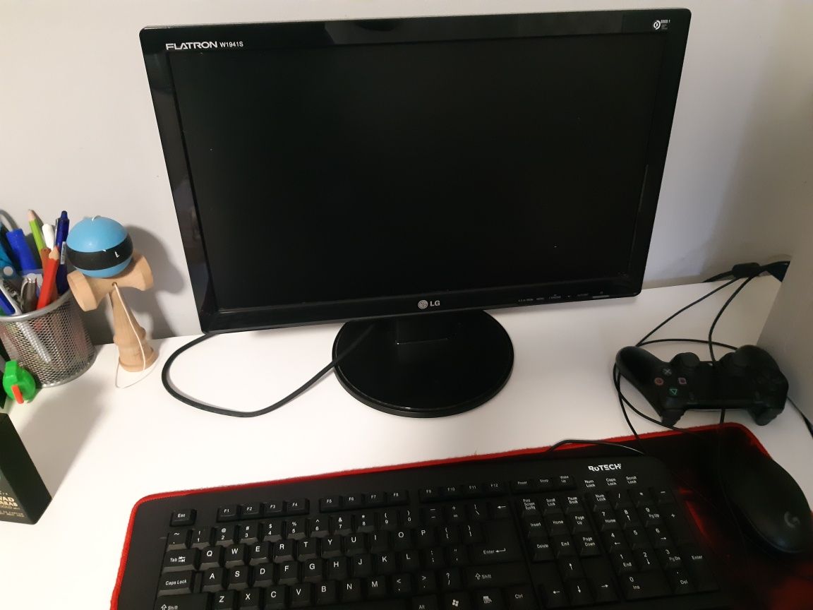 Pc complect ,monitor+boxe