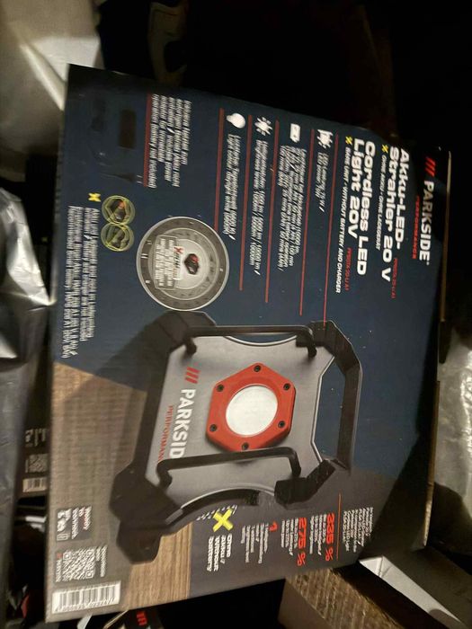 LED лампа Parkside Performance