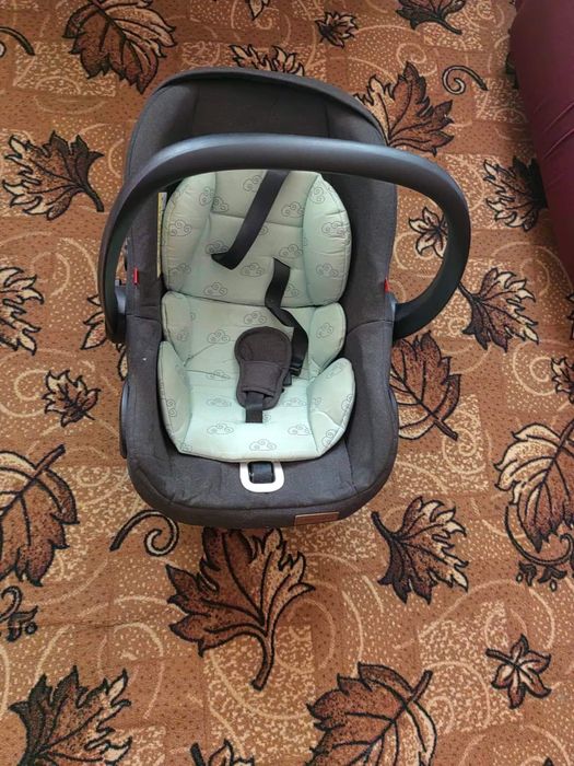 Бебешко столче за кола Chipolino