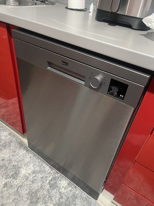 Mașină de spălat vase independenta