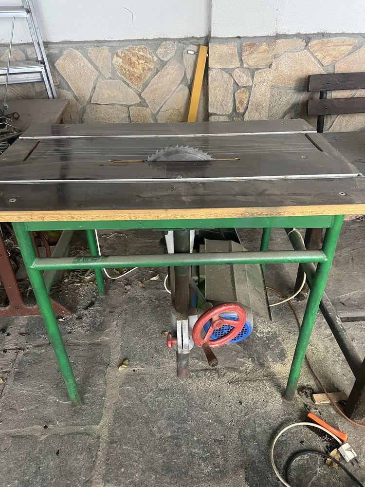 Дърводелски циркуляр