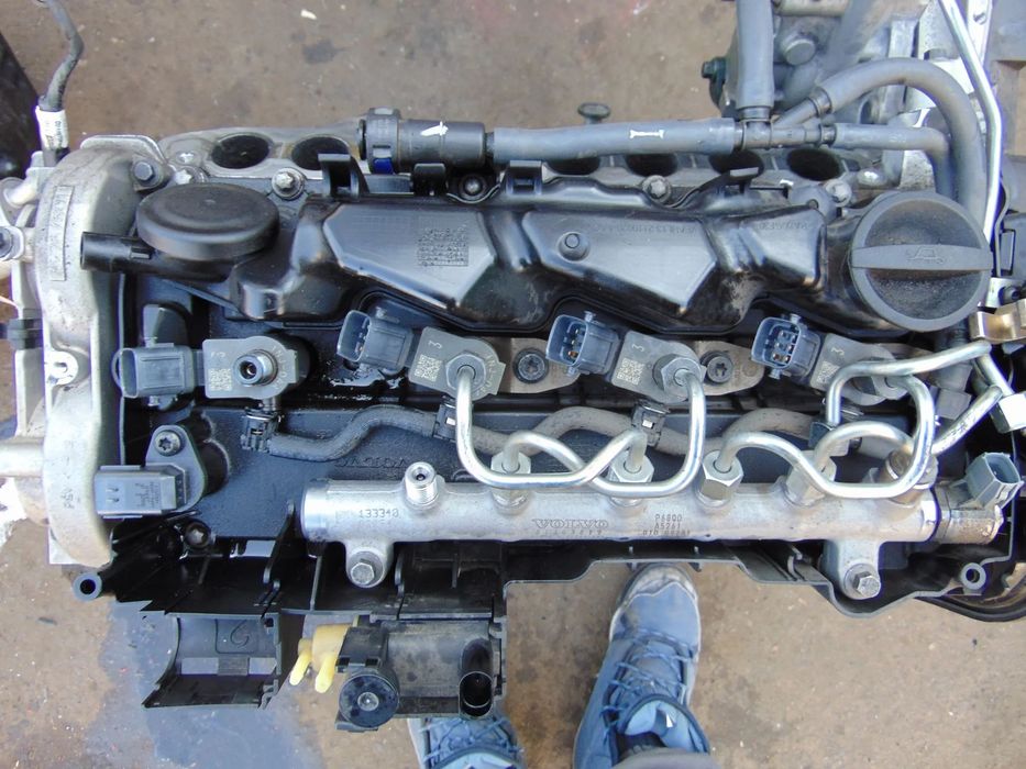 Kit injectie Volvo 2.0 euro 6 injectoare pompa inalte rampa xc40 s60 v40 v60 s90 v90 xc60 xc90 injector kit inectie completa cod 31452115 31452143 31303612