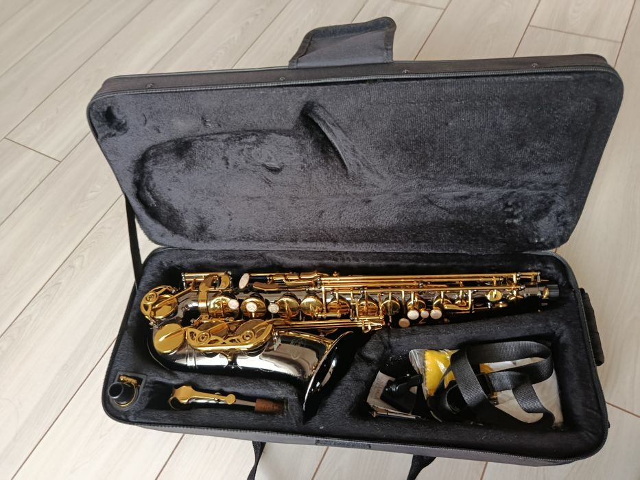 Саксофон альт Saksofon alt Lazzaro