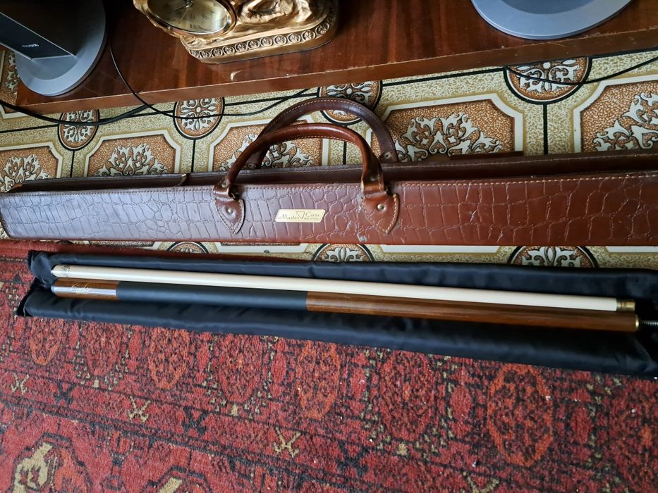 Бильярдный кий в кож. чехле