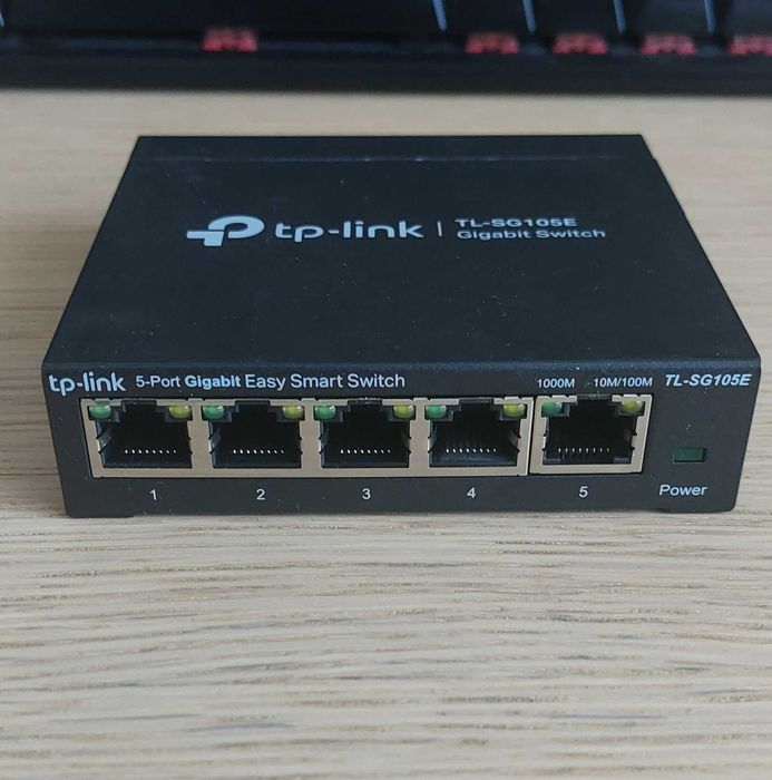 Network switch TP-Link 1 gigabit