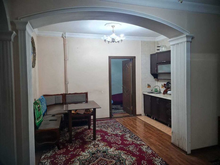 Беруний  Кичик Халка йолидан 3 хона 75,500уе