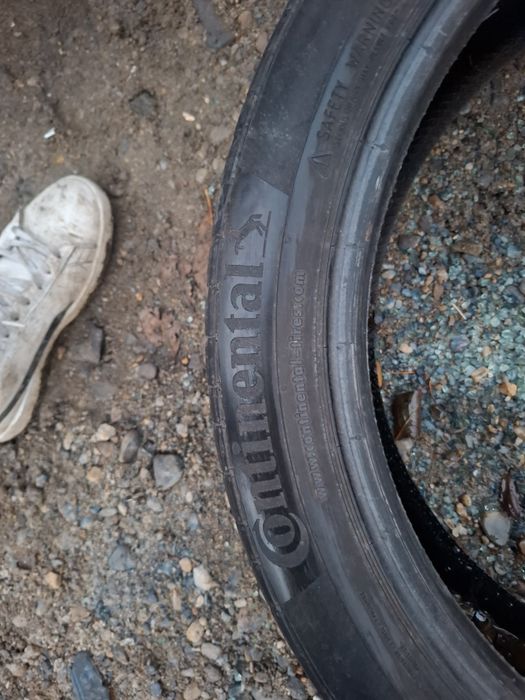 Vand 1 anvelopa 195 55 20  continental de iarna