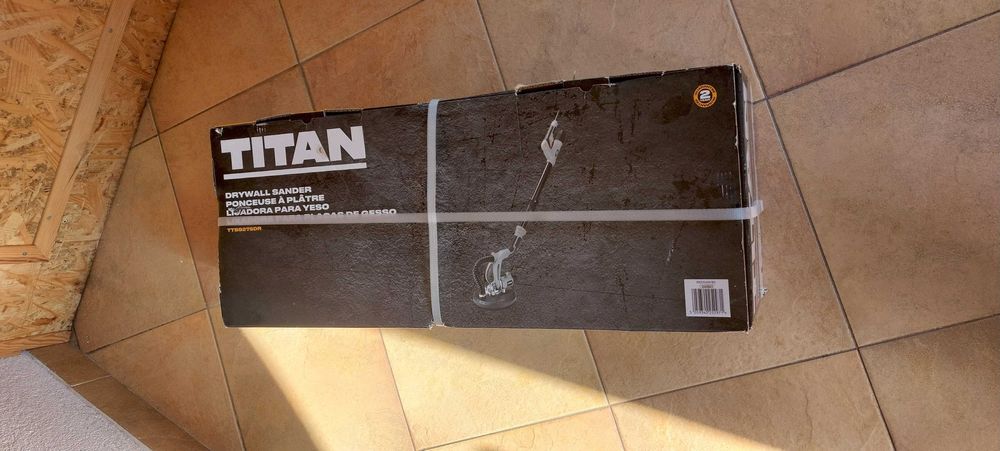 vinde girafa TITAN sefuitoare glet Macara Rigips NOU -BRASOV