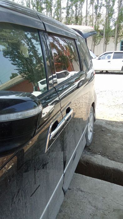 Honda elusion prestige 8 kishilik