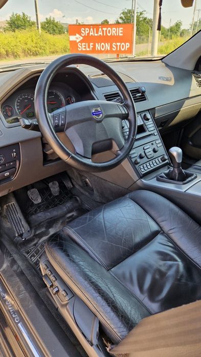 Volvo XC90 - 2.4 diesel, 2006, 7 locuri, 2 chei