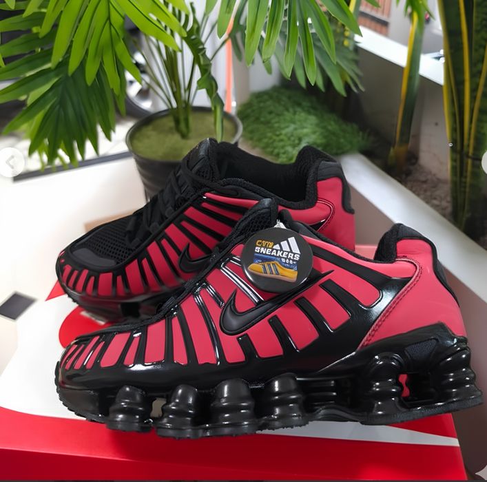 Nike Shox TL Black & Red Thermoreactive мъжки маратонки