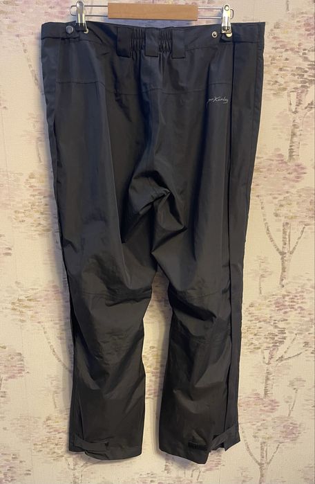Pantaloni barbati sport Mc Kinley marimea XL