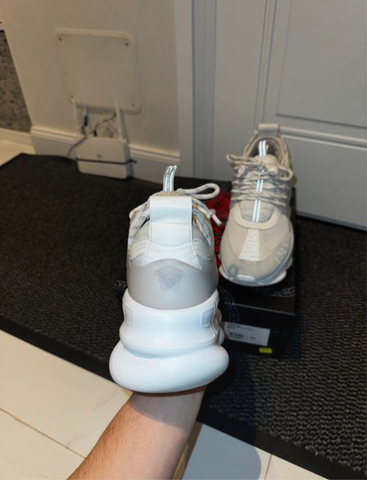 Versace Chain Reaction