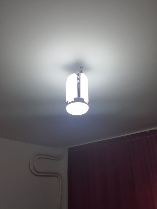 Lampa Led tip stea pliabila