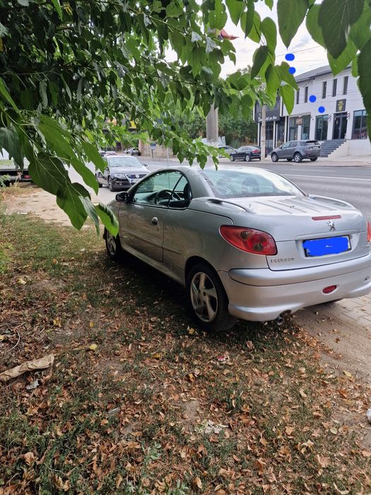 Peugeot 206 cc  in stare buna de functionare.  Acte valabile