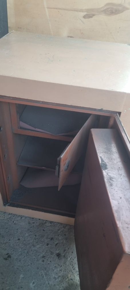 Срочно продам песочный сейф