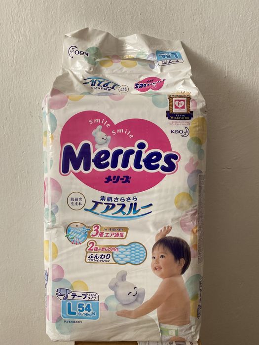 Продам новый Мэриес Л размер 54 шт